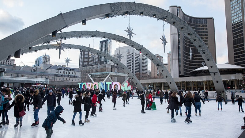 Pista de patinação no gelo em Toronto