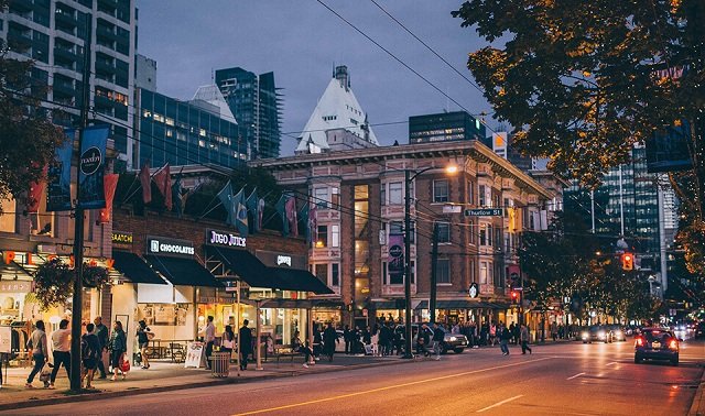 Robson Street em Vancouver