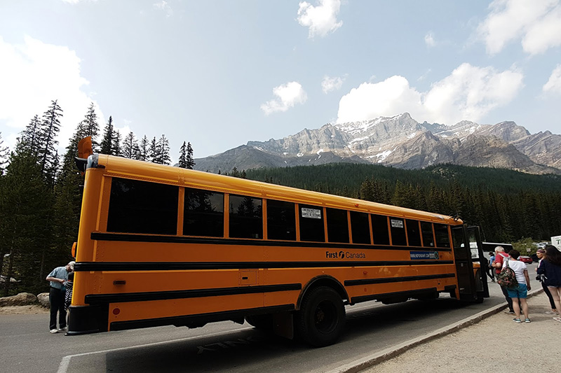 Estrutura do ônibus no Parque Nacional em Banff