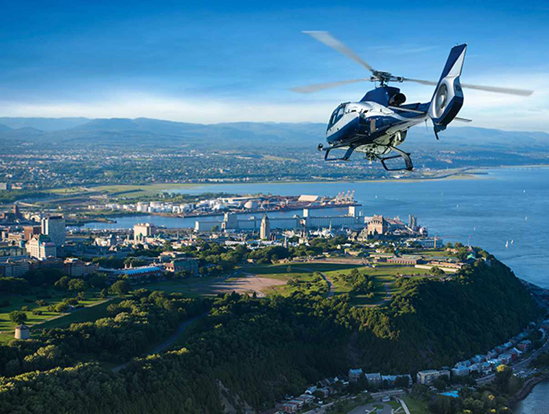 Cenários da excursão de helicóptero em Quebec
