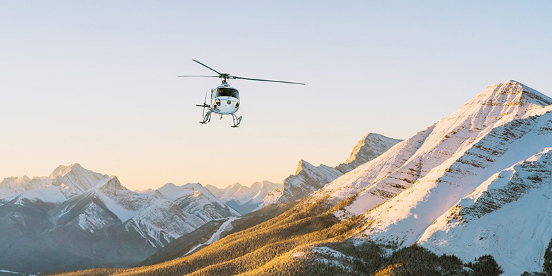 Inverno no passeio de helicóptero em Banff