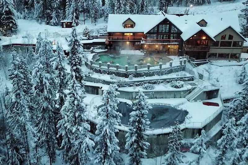 Spa Harrison Hot Springs durante o inverno em Vancouver