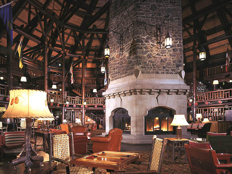 Interior da Montebello Lodge em Montreal 