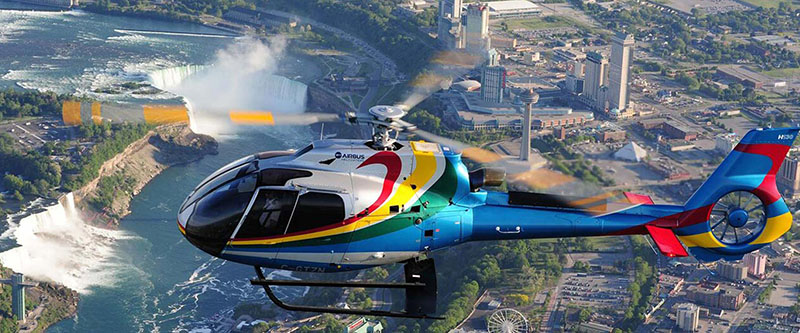 Vista do helicóptero em Niagara Falls
